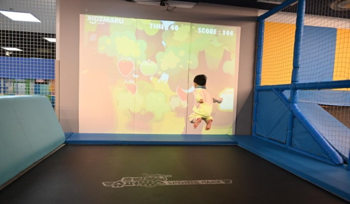 スーパーウィングスのキッズカフェ in 蚕室
