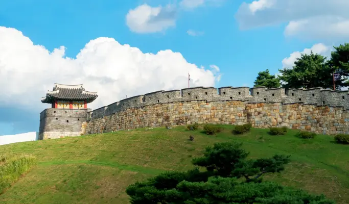 Suwon Hwaseong Fortress + Haengnidan-gil Street + Starfield 1 Day Tour - from Seoul