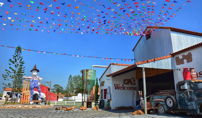 Swiss Sheep Farm Pattaya Discount Ticket (+Private Transfer option)