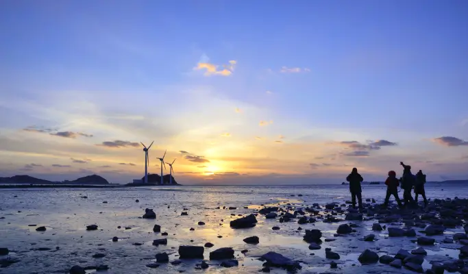 Seohaerang Jebu Marine Cable Car + Starfield Suwon + Gwangmyeong Cave 1 Day Tour - from Seoul (EG Tour)