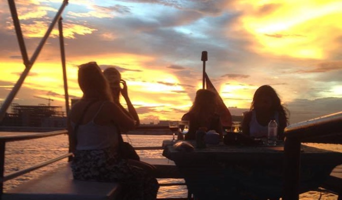 Tonle Sap Lake Floating Village Sunset Tour by Boat (+ Buffet Dinner on Floating Restaurant) (Half Day)