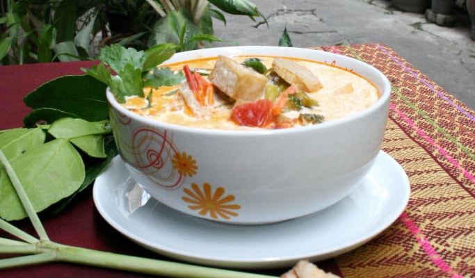 Thai Vegetarian & Vegan Cooking Class in Chiang Mai by May Kaidee