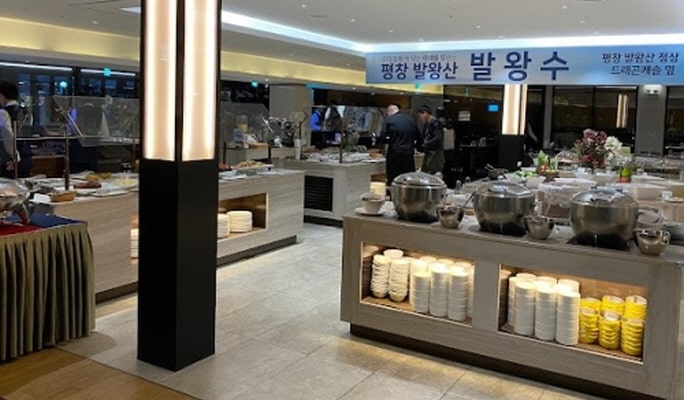 龍平滑雪場的木屋自助早餐