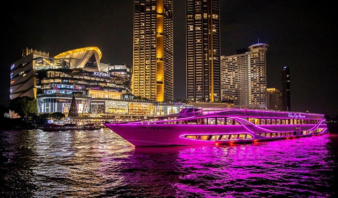 Opulence Luxury Dinner Cruise in Bangkok (+ International Seafood Buffet)