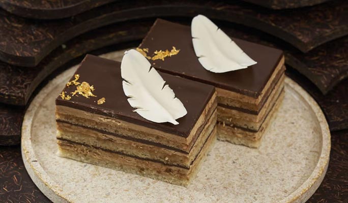 The Verdant Afternoon Tea at Sindhorn Kempinski Hotel Bangkok