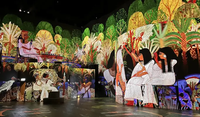 Nami Island & Walkerhill Maple Road/ Theatre des Lumieres 1 Day Tour from Seoul (Sept~Nov)