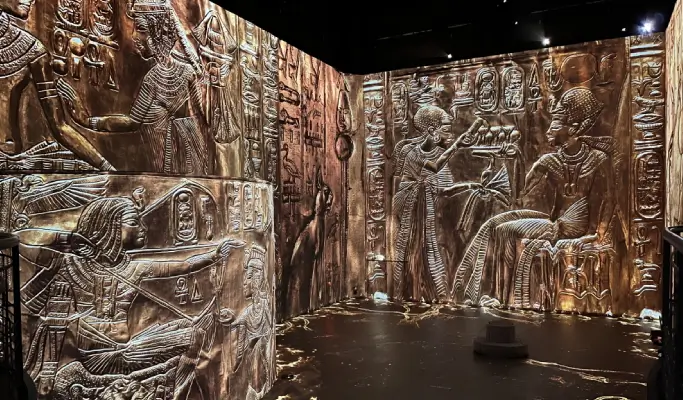 Theatre des Lumieres at Grand Walkerhill Seoul Discount Ticket