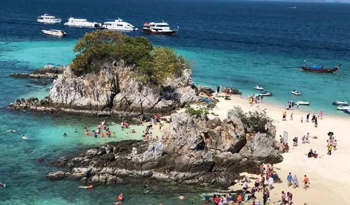 Khai Islands Tour by Speedboat (Half Day/Full Day) (+Snorkeling) (+ Lunch Option) - from Phuket