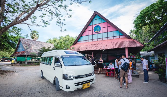 Khai Islands Tour by Speedboat (Half Day/Full Day) (+Snorkeling) (+ Lunch Option) - from Phuket
