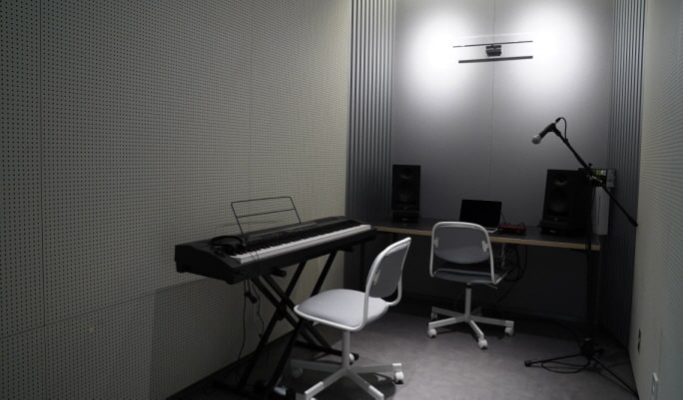 K-pop Dance & Vocal Training 1 Day Class + Video Shooting Experience in Gangnam, Seoul