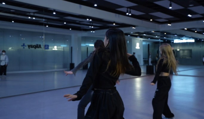 K-pop Dance & Vocal Training 1 Day Class in Gangnam, Seoul