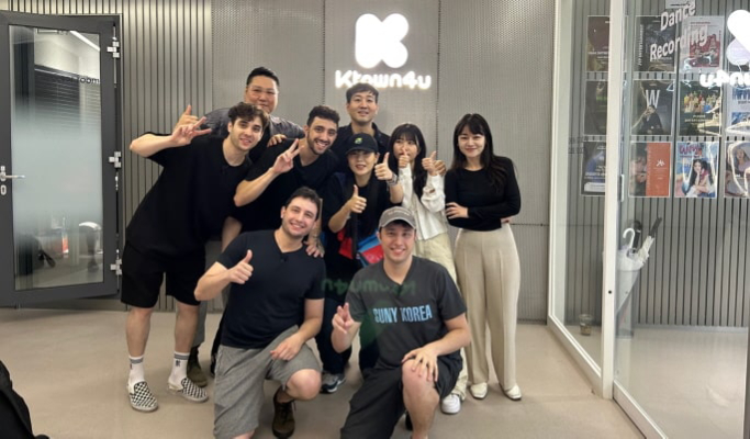 K-pop Dance & Vocal Training 1 Day Class + Video Shooting Experience in Gangnam, Seoul