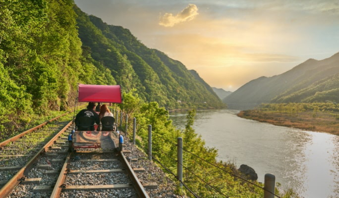 和談植物園+南怡島+江村鐵路自行車1日遊（首爾出發）（3月29日~9月30日）