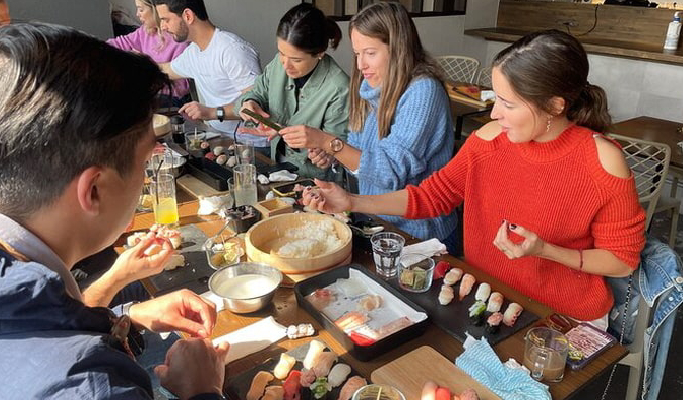 Sushi Making Experience in Asakusa, Tokyo (+ Local Tour/ Rickshaw/ Sake Tasting option)