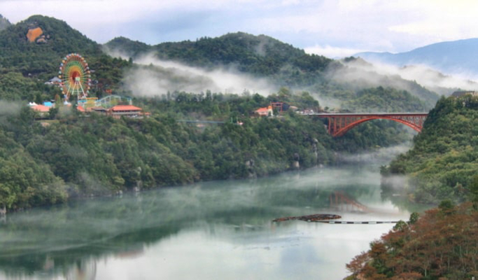 Ena Gorge Observation Deck & Magome-juku & Toki Outlet 1 Day Tour from Nagoya