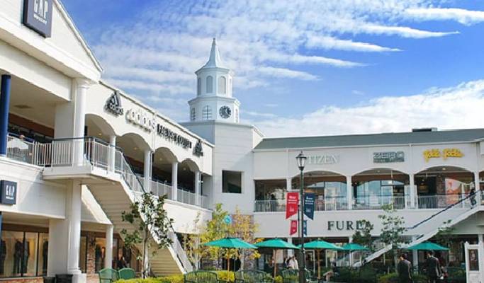 Wakayama Kishi Station & Kuroshio Market & Rinku Premium Outlet 1 Day Tour from Osaka
