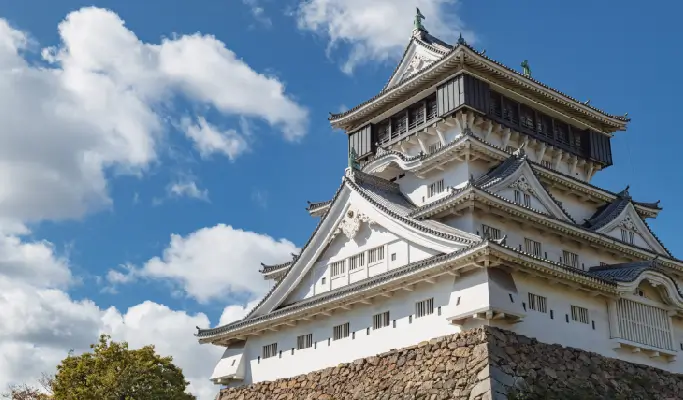 Fukuoka Food & Culture Day Tour to Karato Seafood Market, Kokura Castle & Dazaifu