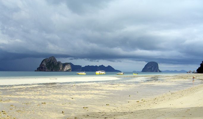 Koh Lanta ↔ Ko Ngai/Koh Kradan/Ko Muk/Koh Lipe Ferry Transfer