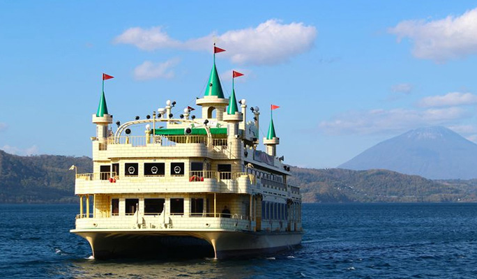 Toyakokisen: Lake Toya Cruise Ticket in Hokkaido