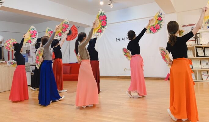 韩剧, K-pop韩国舞蹈一日课程