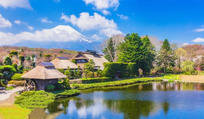Mt.Fuji Oshino Hakkai + Lake Kawaguchi 1 Day Tour from Tokyo
