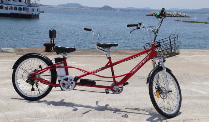 済州島の牛島（ウド）での電動自転車レンタル