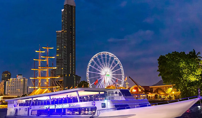 VELA Dinner Cruise in Bangkok (+ Free-Flow Beer) (+ International & Thai Buffet)