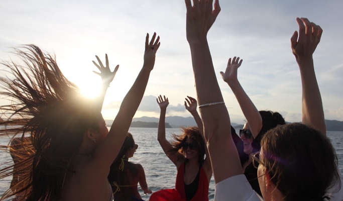 Koh Yao Yai & Phang Nga Bay Luxury 1 Day Tour by Vibe Boat Club - from Phuket (+Lunch/Transfer)