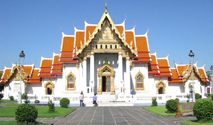 Bangkok Half Day Temple Tour (Wat Pho + Wat Traimit + Marble Temple option) (+ Hotel Transfer)