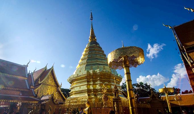 Wat Phra That Doi Suthep & Meo Hilltribe Village Tour in Chiang Mai (Half Day) (Join-in/Private)