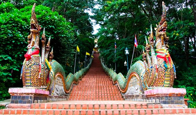 Wat Phra That Doi Suthep & Meo Hilltribe Village Tour in Chiang Mai (Half Day) (Join-in/Private)