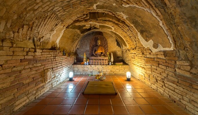 Wat Umong & Wat Phra That Doi Suthep Evening Tour in Chiang Mai (Join-in/Private)