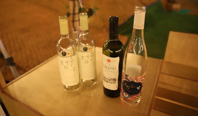 Korean Wine Tasting Tour: Gwangmyeong Cave Wine Cellar + Grand Coteau Winery 1 Day Tour (Join-in/Private)