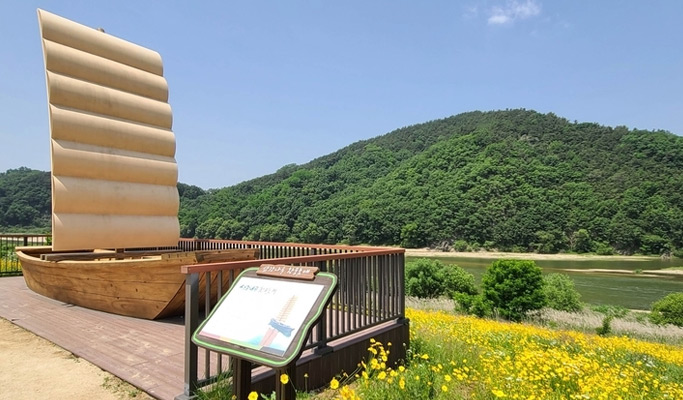 Gyeongbuk Yecheon & Samgang Jumak, Geumdangsil Village 1 Day Tour from Busan