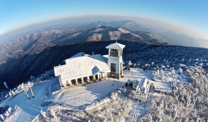 雙板滑雪/單板滑雪一日遊：龍平滑雪場（+ 發王山纜車選項）