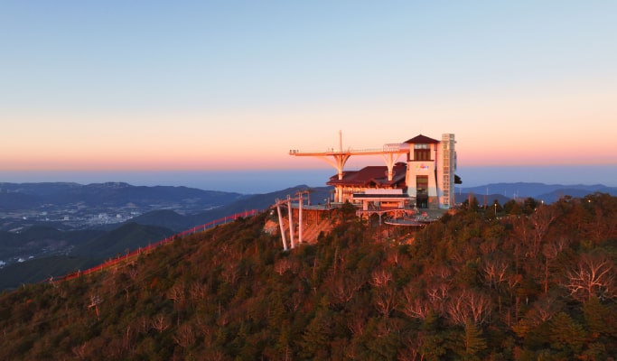 Yongpyong Resort Room & Balwangsan Cable Car Package (Spring/Summer/Fall)
