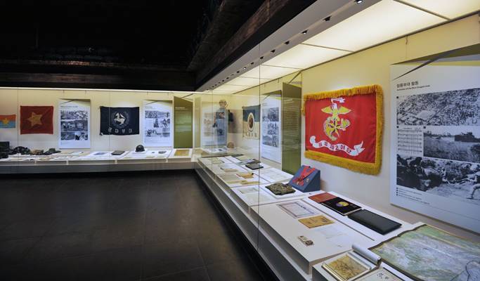 DMZ + The War Memorial of Korea 1 Day Tour from Incheon Cruise Port