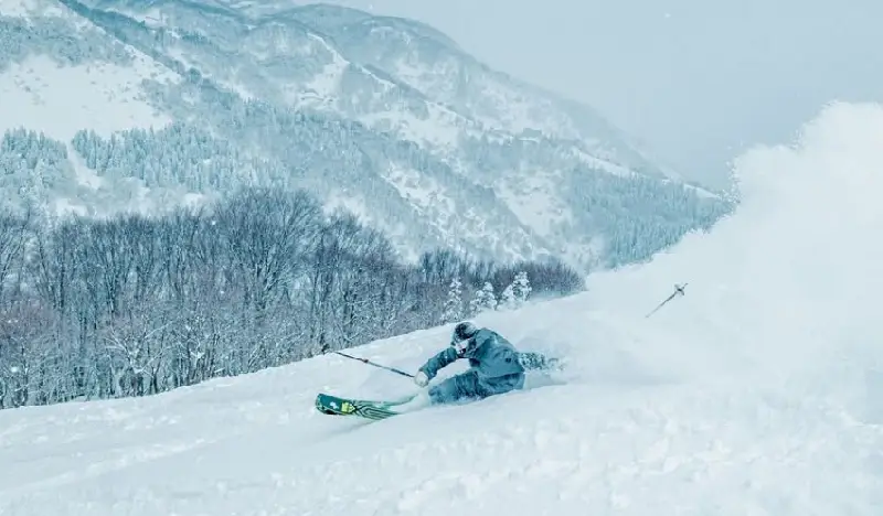 Yuzawa Kogen Snow Resort: Lift Pass + Ski/Snowboard Equipment Rental Package - view 1