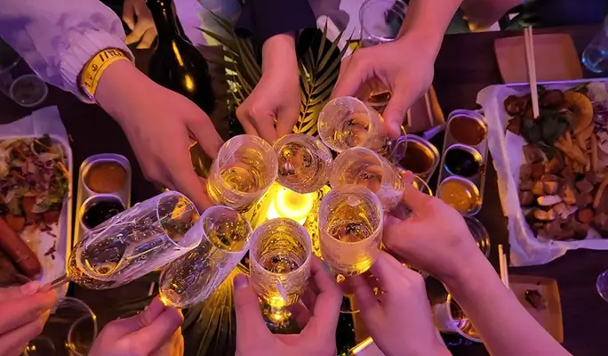 Yangyang Surf Lesson & Rental (Ingu Beach) (+ BBQ Dinner Party/ Pub Crawl)