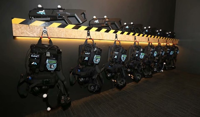 Free-roam Multiplayer VR Game Experience in Bangkok Discount Ticket