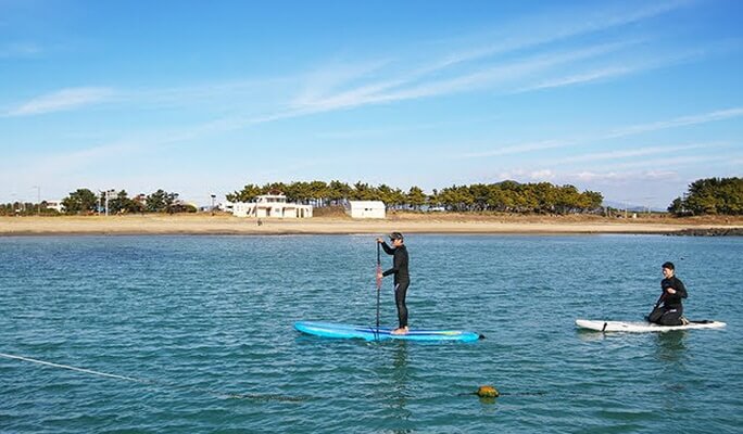 済州島の下摹（ハモ）海水浴場でシュノーケリング/SUP/ジェットスキー